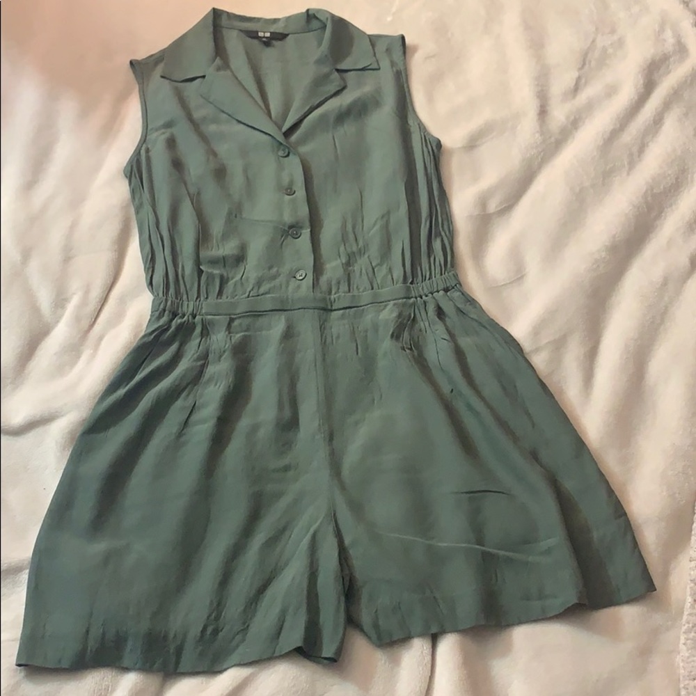 Uniqlo short romper